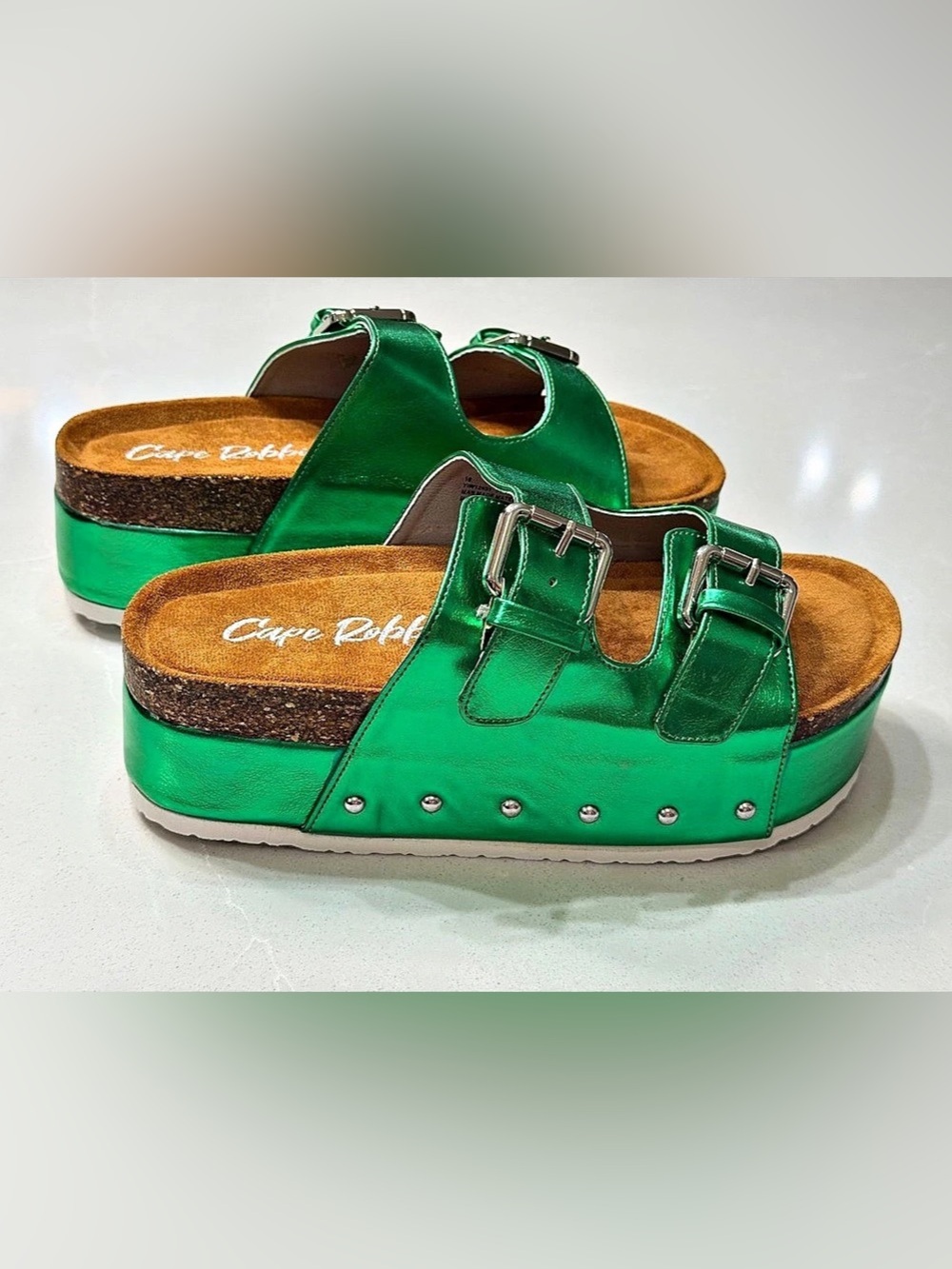 CAPE ROBBIN Frannie Green Metallic Double Buckle Platform Sandals Size 10, NIB